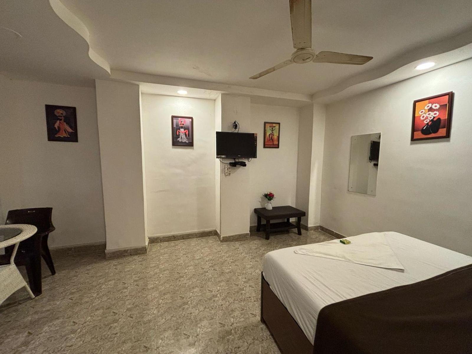 Rockdale Hotel & Resort Mira-Bhayandar Dış mekan fotoğraf