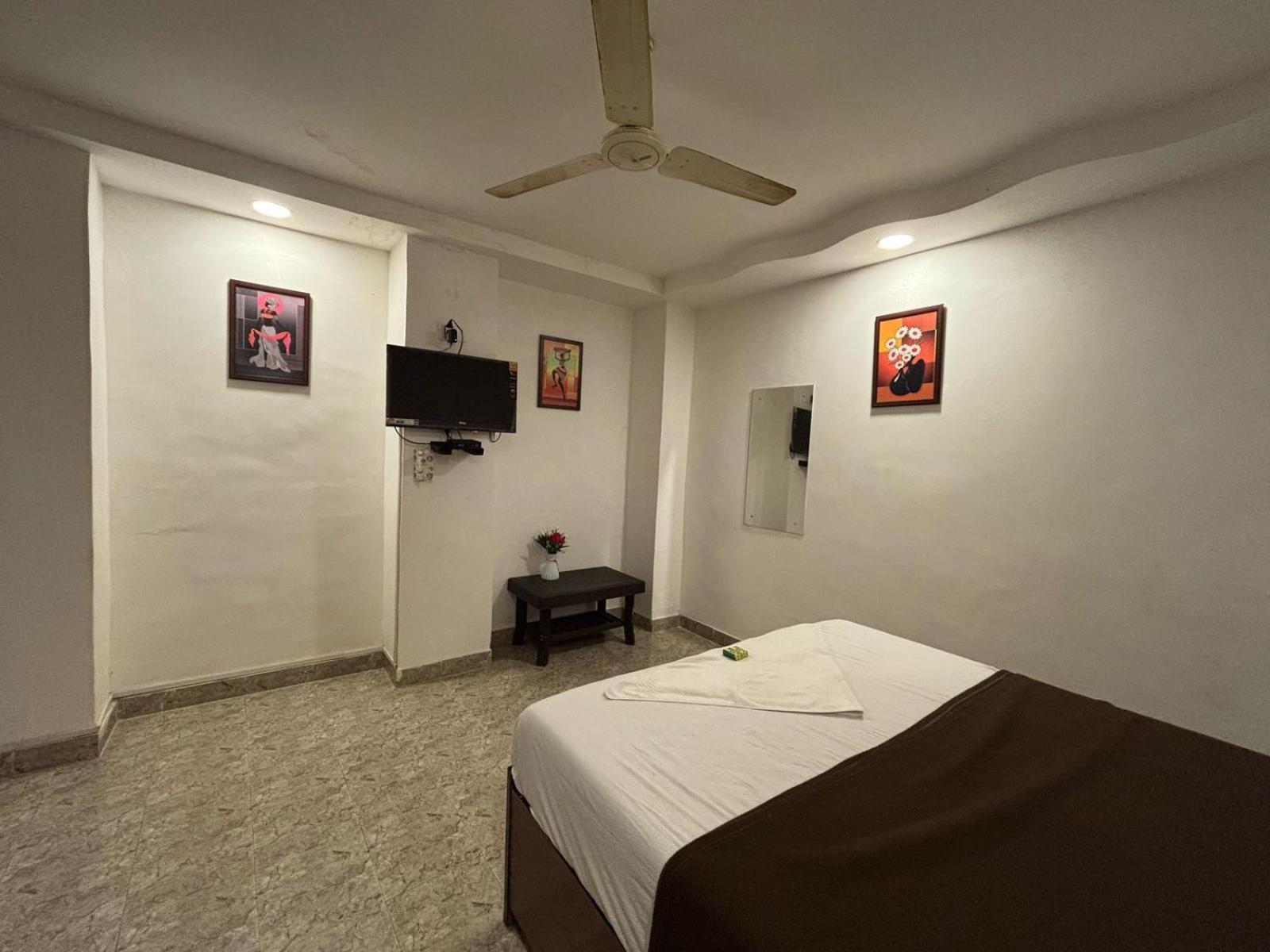 Rockdale Hotel & Resort Mira-Bhayandar Dış mekan fotoğraf