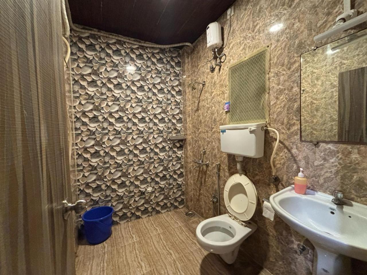 Rockdale Hotel & Resort Mira-Bhayandar Dış mekan fotoğraf